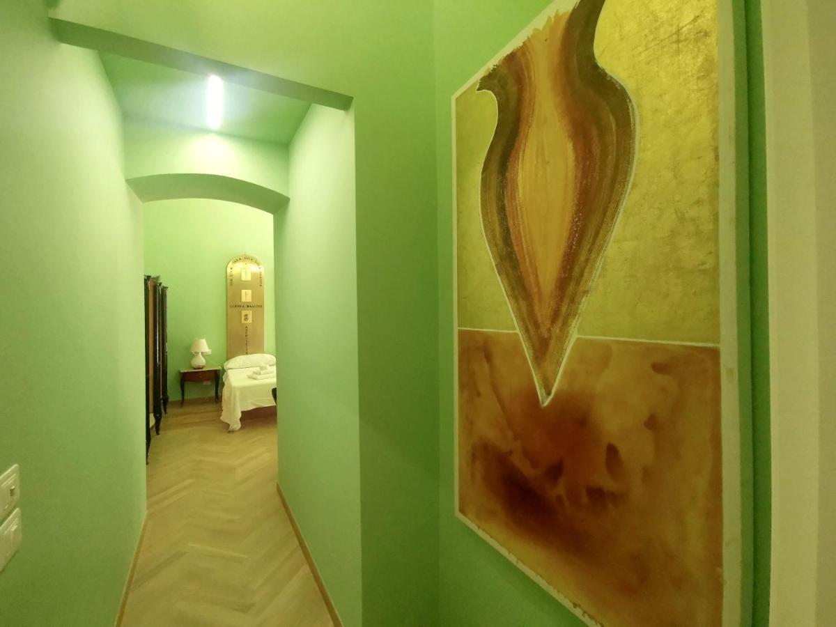 Speciale Tarshito Guesthouse Bari Exterior photo